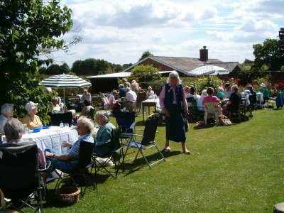Our summer alfreso lunch in Lamarsh